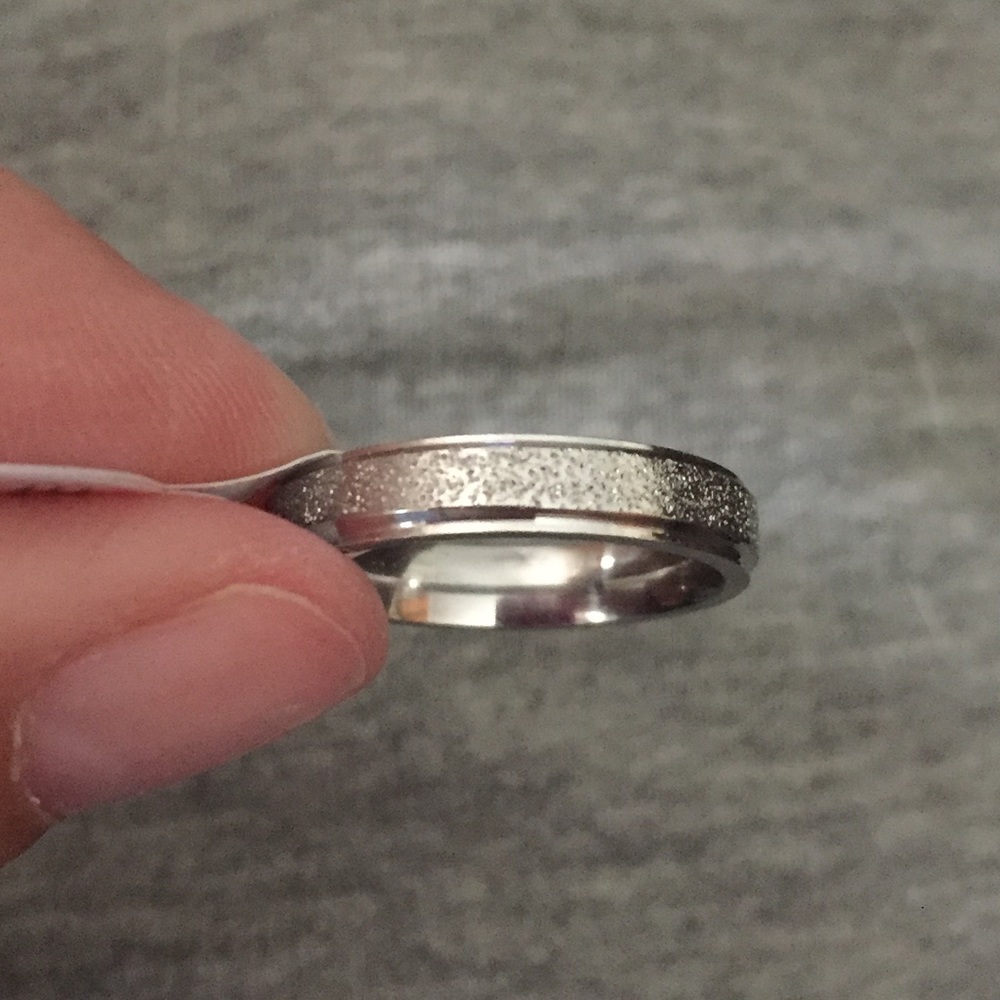 Frosted Stainless Steel Band Ring - Picture 4 of 6